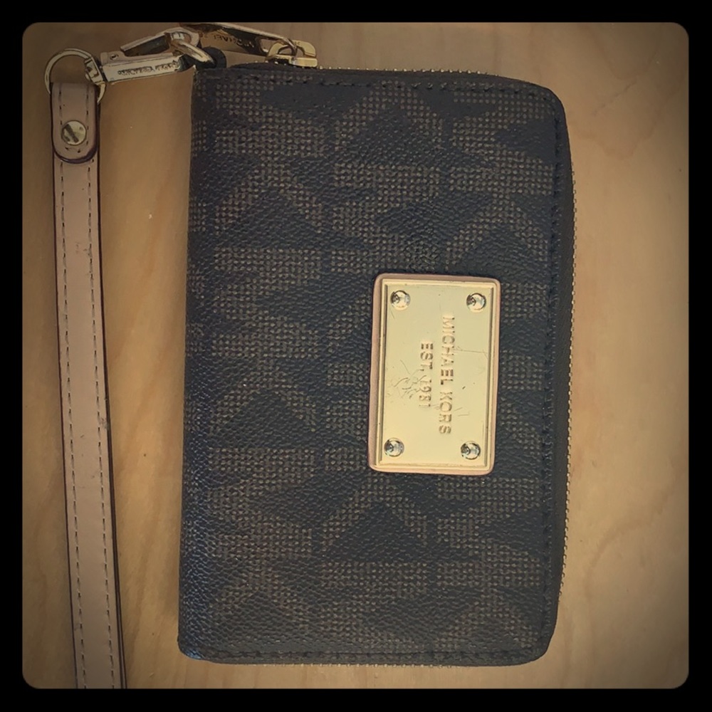Michael Kors wallet